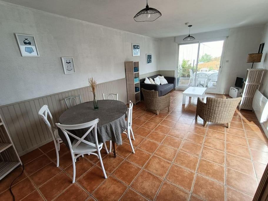 La Pironnière Maison 6 Pers Proche Plage De Tanchet מראה חיצוני תמונה